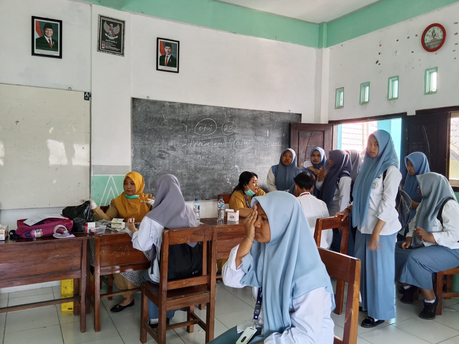 CKG (Cek Kesehatan Gratis) oleh Puskesmas Pamotan di MA Miftahul Ulum Dampit